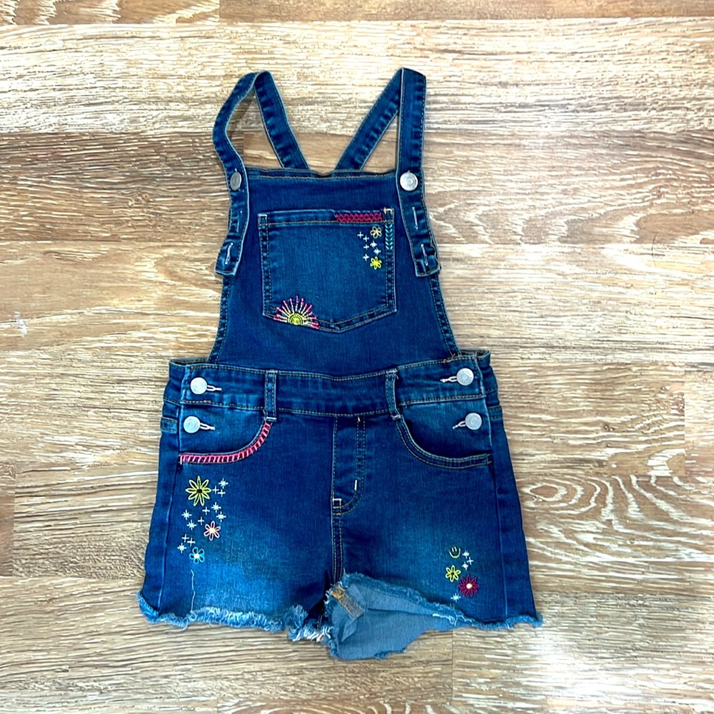 Cat & Jack blue floral overalls with button enclosure girls size 4/5